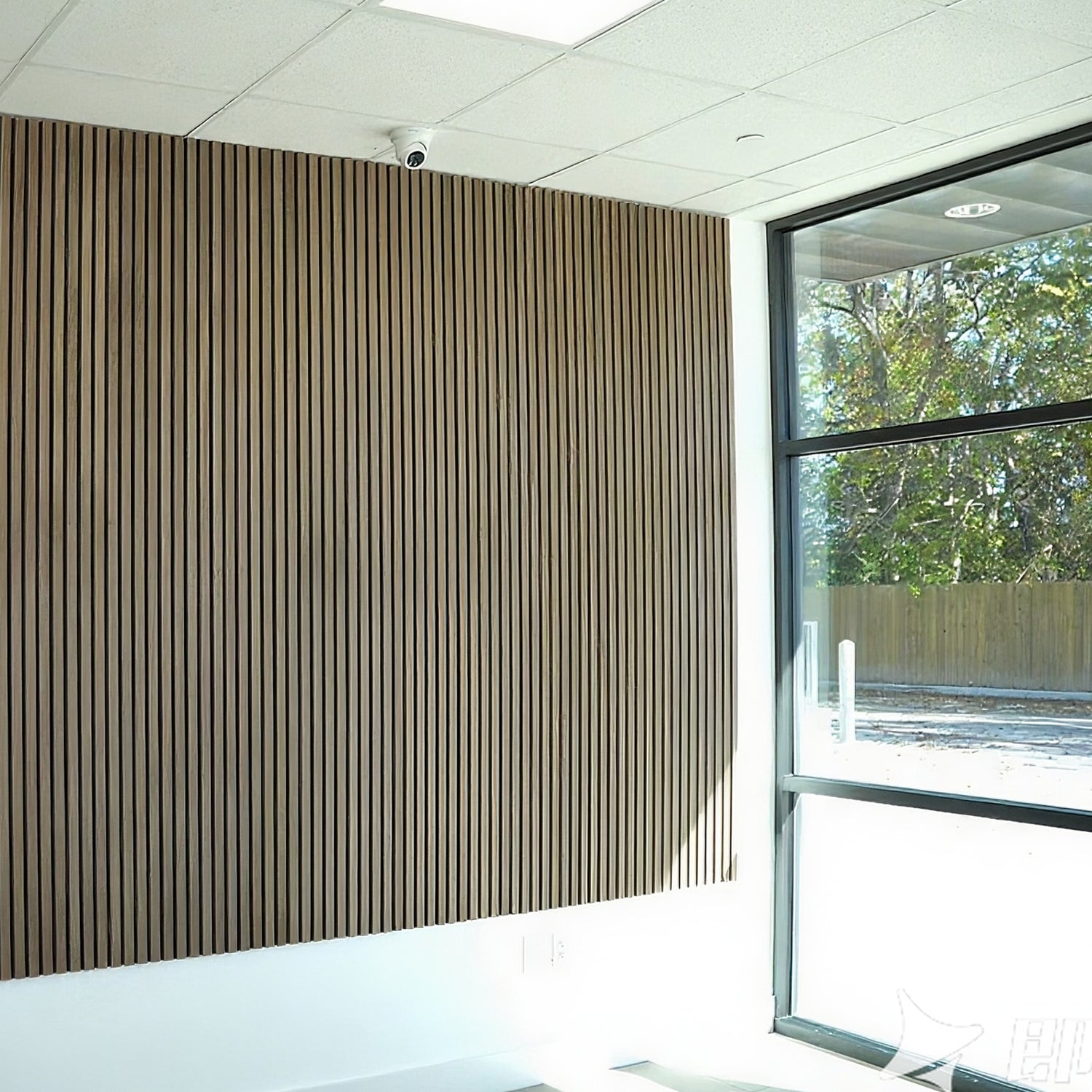 Seamless and clutter-free acoustic design